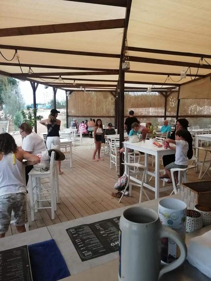 Trident Beach Apartment プロタラス エクステリア 写真