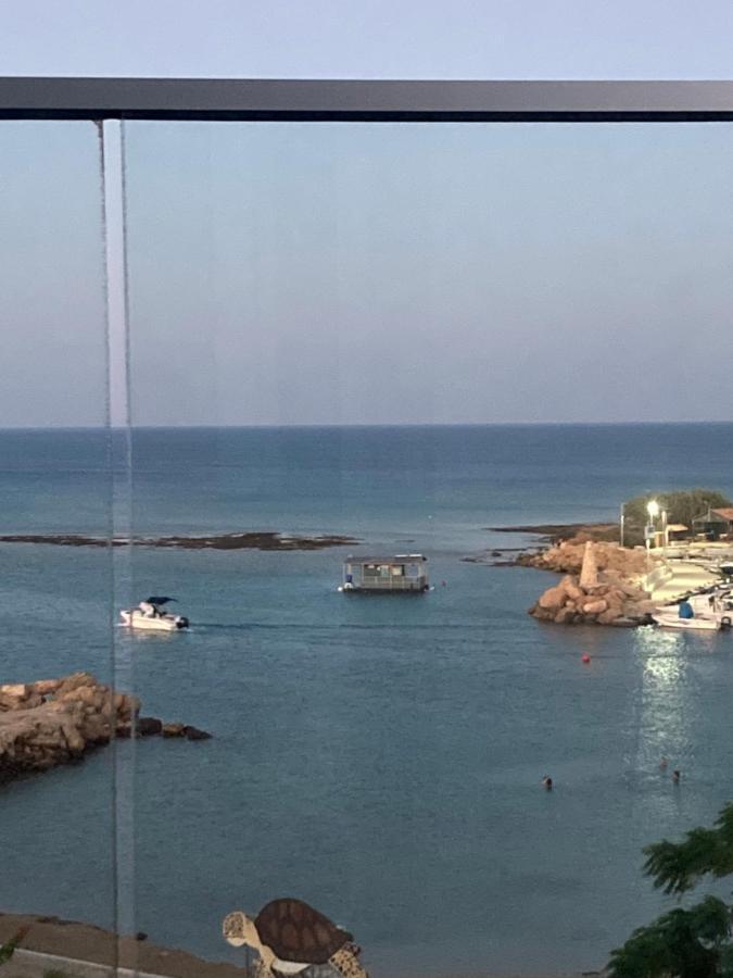 Trident Beach Apartment プロタラス エクステリア 写真