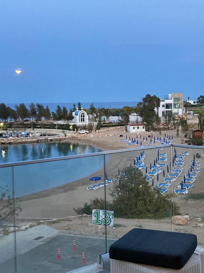 Trident Beach Apartment プロタラス エクステリア 写真