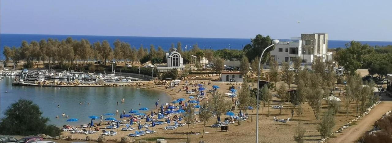Trident Beach Apartment プロタラス エクステリア 写真
