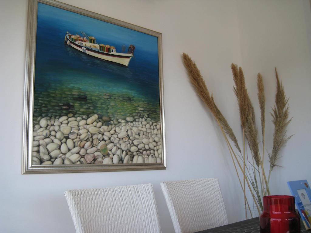 Trident Beach Apartment プロタラス エクステリア 写真